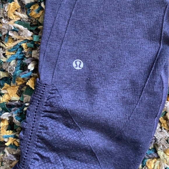 Lululemon Crop Pants - Picture 3 of 7